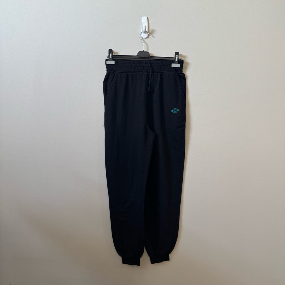 Adidas Vintage Y2K black sweatpants jogger pants 💜